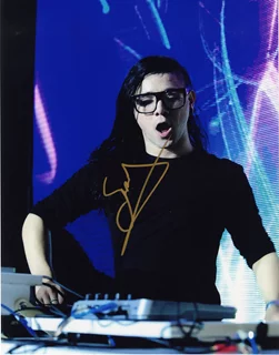 Skrillex autograph