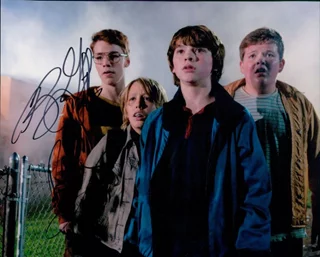 Super 8 autograph