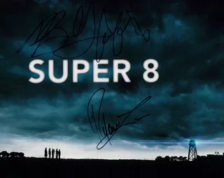 Super 8 autograph