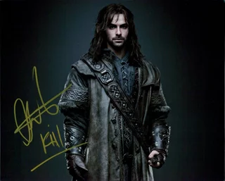 Aidan Turner autograph