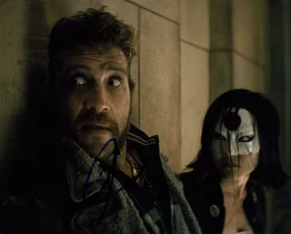 Jai Courtney autograph