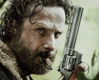 Andrew Lincoln autograph