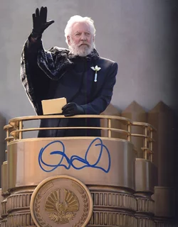 Donald Sutherland autograph