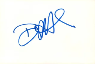 Daryl Hannah autograph