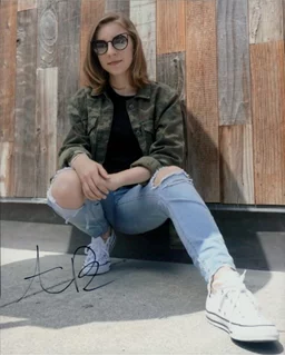 Ashlyn Boots autograph