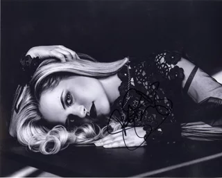 Stephanie Styles autograph