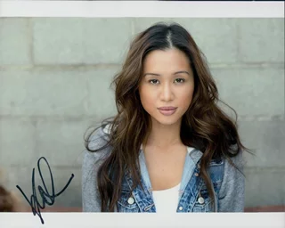 Kathryn Le autograph