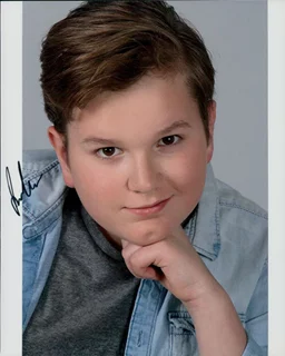 Joshua Packard autograph