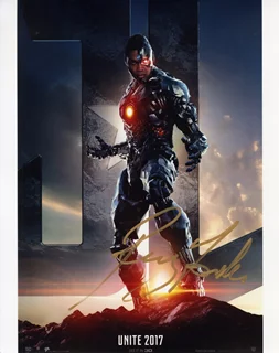 Ray Fisher autograph