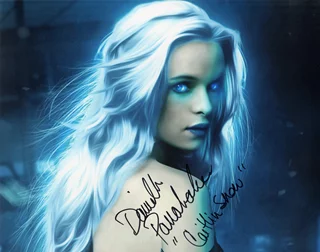 Danielle Panabaker autograph