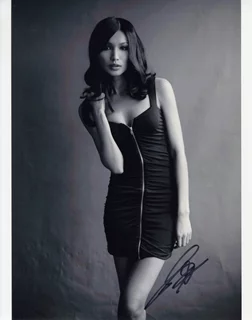 Gemma Chan autograph