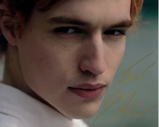 Trevor Stines autograph