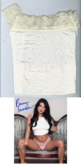 Brittney Shumaker autograph