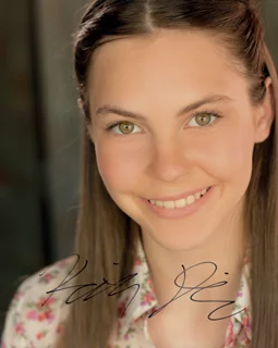 Kaitlyn Dias autograph