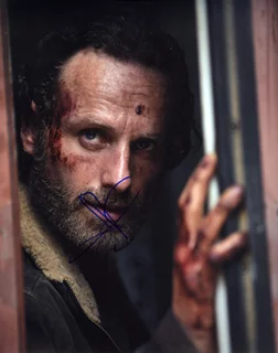 Andrew Lincoln autograph
