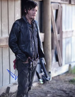 Norman Reedus autograph