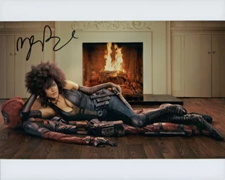 Zazie Beetz autograph