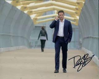 Dylan Bruce autograph