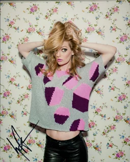 Lydia Hearst autograph