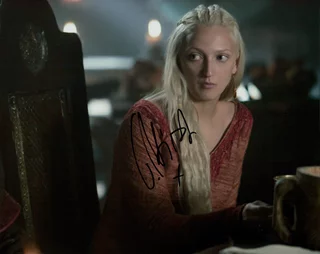 Georgia Hirst autograph
