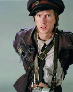 Lee Ingleby autograph