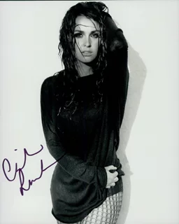 Camilla Luddington autograph