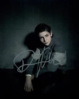 David Mazouz autograph