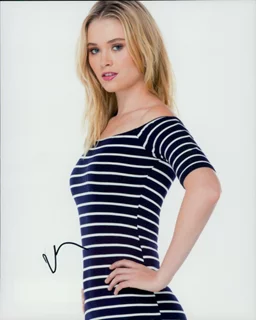 Virginia Gardner autograph