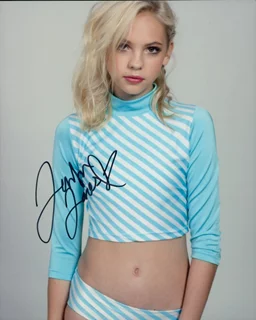 Jordyn Jones autograph
