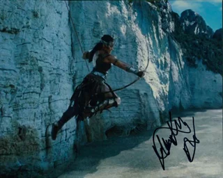 Mayling Ng autograph