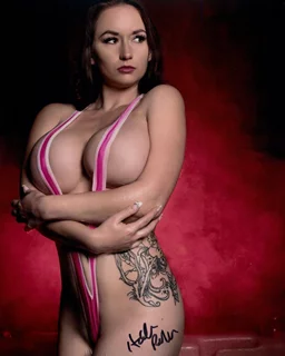 Hollie Rahchel autograph