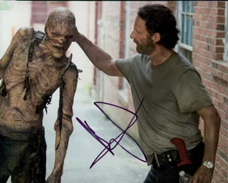 Andrew Lincoln autograph