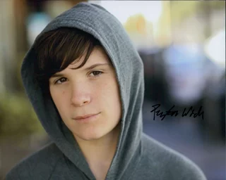 Peyton Wich autograph