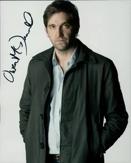 Owen McDonnell autograph