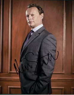 Neil Stuke autograph