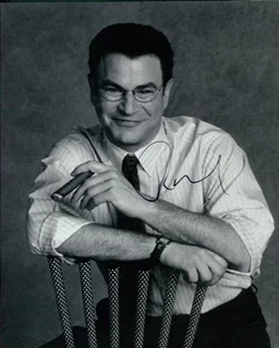 Robert Wuhl autograph