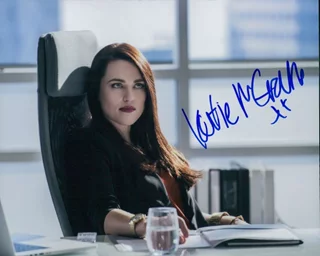 Katie McGrath autograph