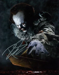 Bill Skarsgard autograph