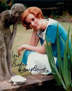 Susan Hampshire autograph