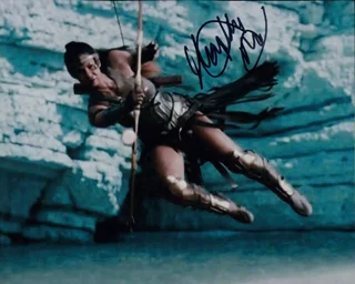 Mayling Ng autograph