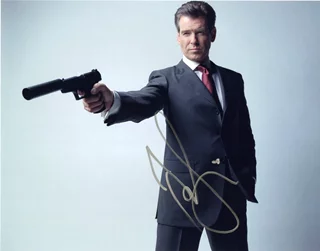 Pierce Brosnan autograph