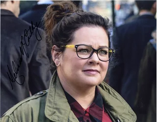 Melissa McCarthy autograph
