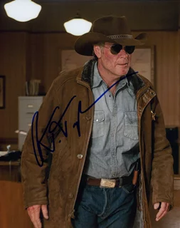 Robert Taylor autograph