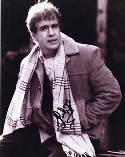 Clu Gulager autograph