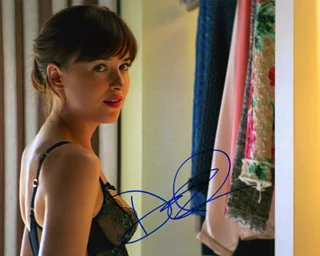 Dakota Johnson autograph