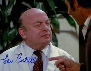 Lou Cutell autograph