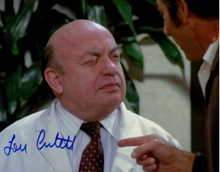 Lou Cutell autograph