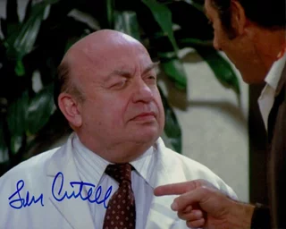 Lou Cutell autograph