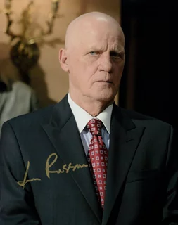 Leon Russom autograph