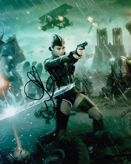 Jamie Chung autograph